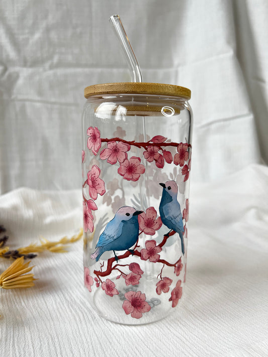Glas-Trinkglas „Cherry Blossom“ – mit Holzdeckel & Glasstrohhalm