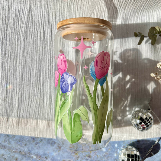 Glas-Trinkglas „Tulip Bloom“ – mit Holzdeckel & Glasstrohhalm