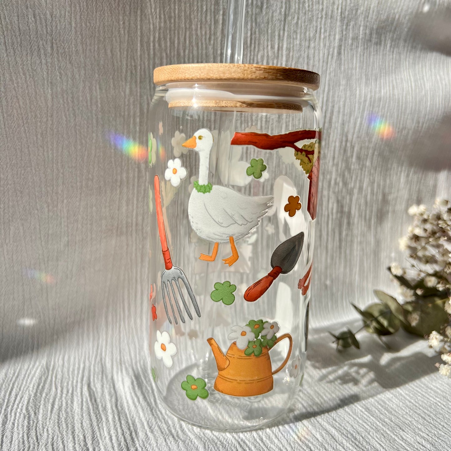 Glas-Trinkglas „Garden Vibes“ – mit Holzdeckel & Glasstrohhalm